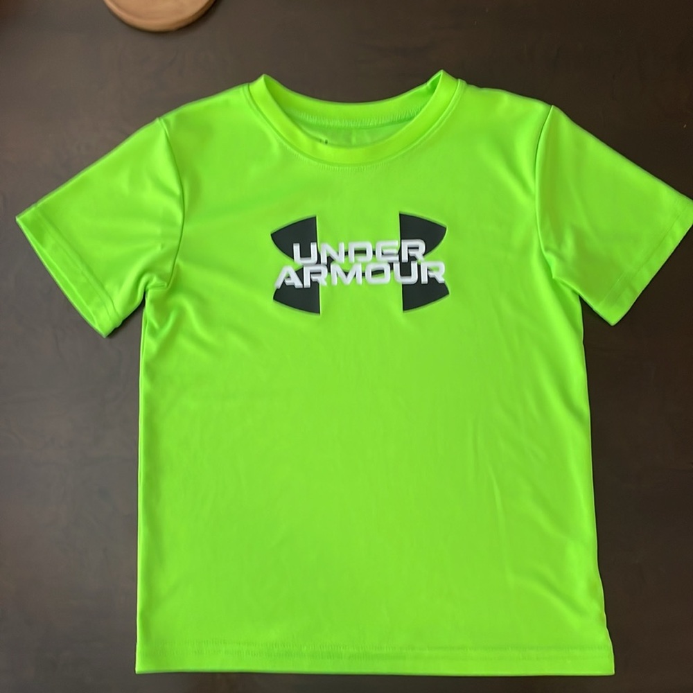 Under Armour kids shirt